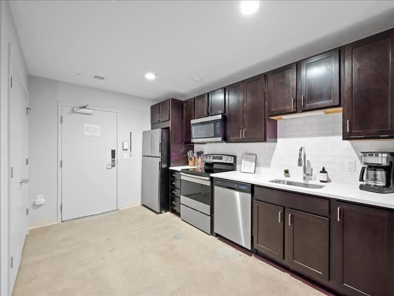 Cozysuites Roomy 1Br, Downtown פיטסבורג מראה חיצוני תמונה